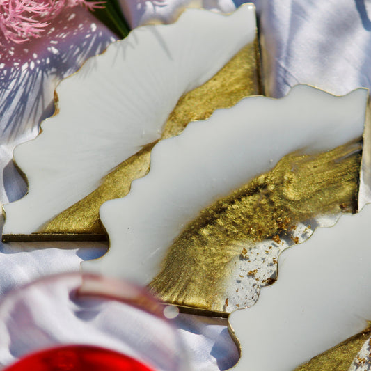 Milky White & Golden Handmade Tray With 6 Triangle Coasters